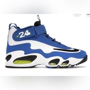 Nike Air Griffey Max 1
Varsity Royal (2020) men’s size 8 shoe
